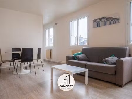 614 - a vendre - studio centre ville - 34 12 m2 - concarneau