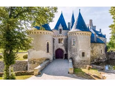 chateau proche du mans