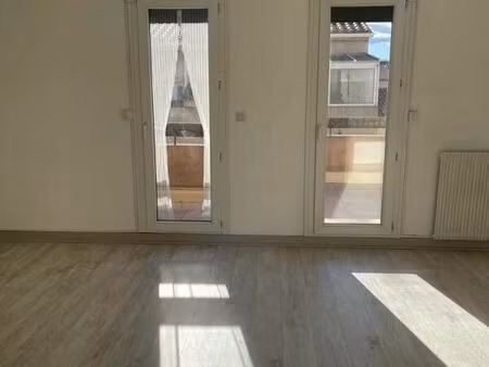 location appartement 2 pièces 55 m² à perpignan (66000)