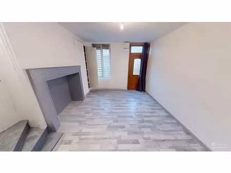 location maison 3 pièces 63 m² à berteaucourt-les-dames (80850)  650 €