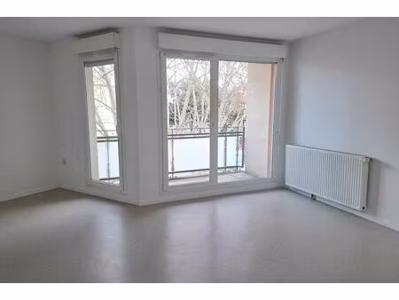 vente appartement 2 pièces 50 m² saint-fons (69190)