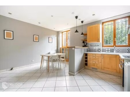 vente appartement 4 pièces 49 m² villefranche-sur-saône (69400)