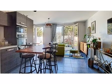 maison t5 82 m2 jardin et piscine