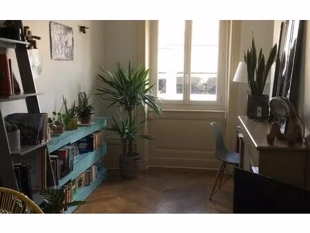 location appartement  45.63 m² t-2 à lyon 2  768 €