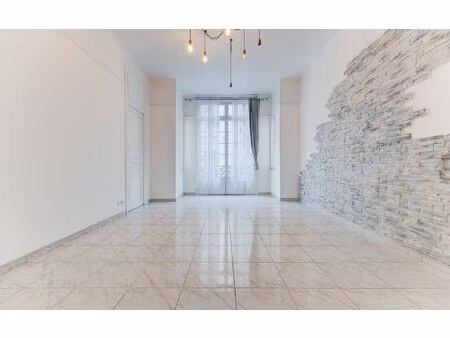 appartement nice 84 m² t-3 à vendre  299 000 €