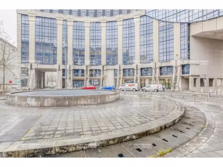 location bureau montigny-le-bretonneux 78180