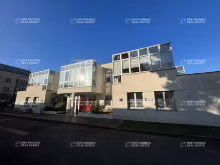 location bureau versailles 78000