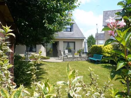 location maison à rennes (35000) : à louer / 115m² rennes