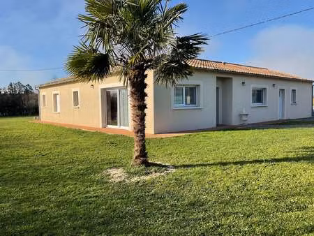 vente maison à melle (79500) : à vendre / 168m² melle