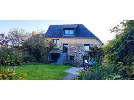 vente maison à fougères (35300) : à vendre / 190m² fougères