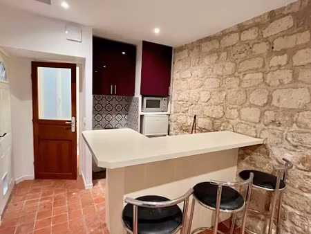 location meublée appartement 1 pièce 21.1 m² à paris 18ème (75018)  883 €