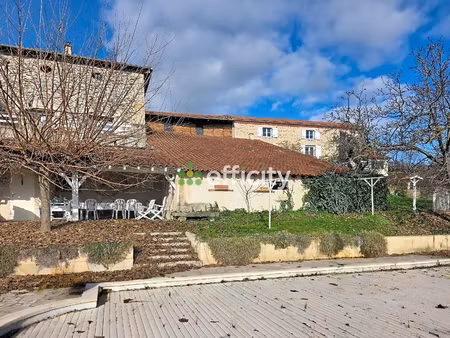 maison 5 pièces - 177 m²