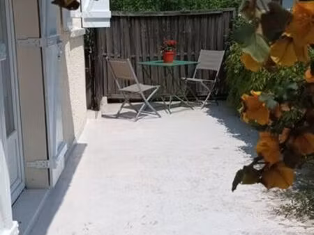 location appartement 1 pièce 31 m² à pontoise (95000)