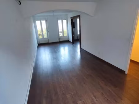 location duplex 3 pièces 70 m² à reims (51100)  730 €