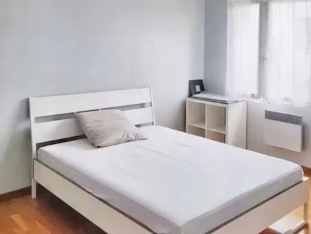 location meublée appartement 1 pièce 105 m² à juvisy-sur-orge (91260)  520 €