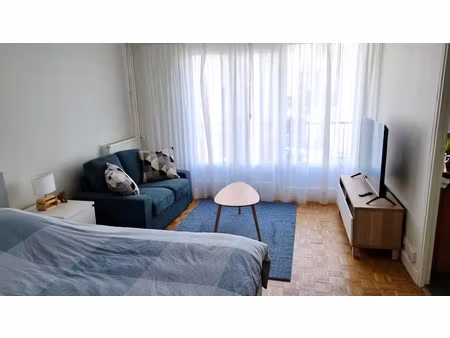 location meublée appartement 1 pièce 28 m² à saint-mande (94160)  1 150 €