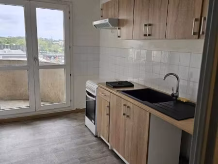 location appartement 3 pièces 64 m² à toulouse (31000)  820 €