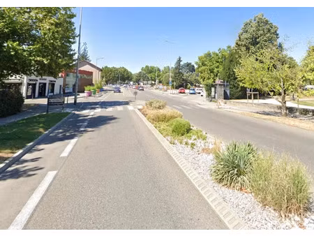 vente locaux professionnels 1280 m² à annecy (74000)  2 241 645 €