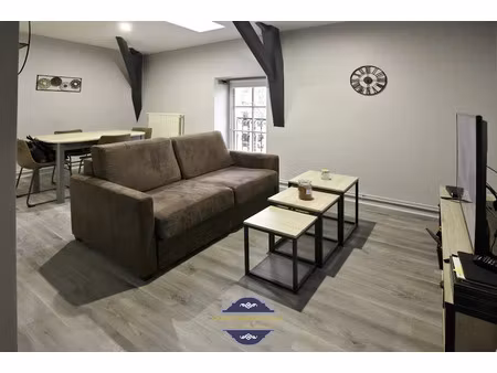 vente immeuble 6 pièces 160 m² à niort (79000)  402 000 €