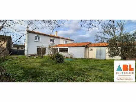 vente maison à saint-philbert-de-bouaine (85660) : à vendre / 127m² saint-philbert-de-boua