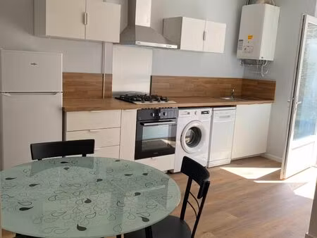 location appartement 2 pièces 35 m² à grenoble (38000)
