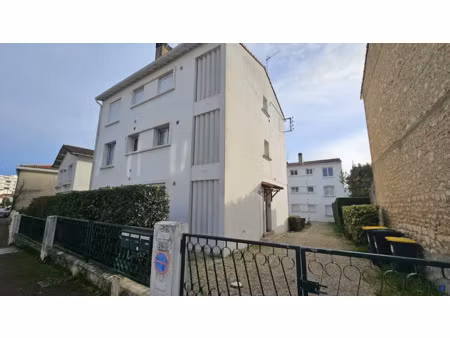 location appartement 3 pièces 67 m² à royan (17200)  830 €