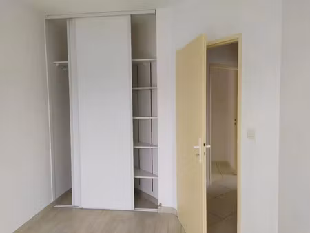 location appartement 4 pièces à floirac (33270)  900 €