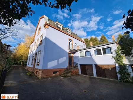 appartement situé dans un immeuble de caractère