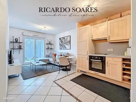 pont-sainte-maxence 60700 - appartement t3 de 50m2 en rez-de-jardin / 1 chambre / 1 chambr