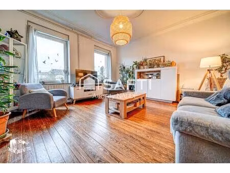 maison de ville à fort potentiel