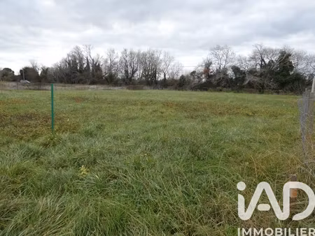 vente terrain à bâtir 1 700 m²