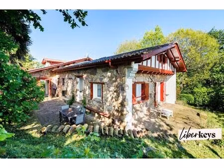 magnifique maison de caractère 220 m² à ascain