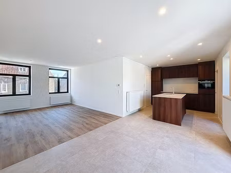 appartement te huur in brugge met 4 slaapkamers