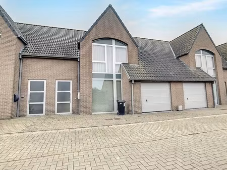 huis te huur in beveren-aan-de-ijzer met 3 slaapkamers