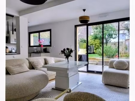 maison 6 pièces - 130 m²