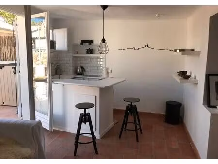 location appartement 2 pièces 35 m² à aix-en-provence (13080)