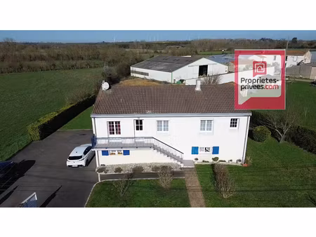 charmante maison 5 pièce(s) 105 m2 sur terrain 1100 m2 clôturé et plat