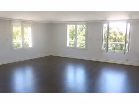 location appartement 3 pièces 80 m² à la rochelle (17000)