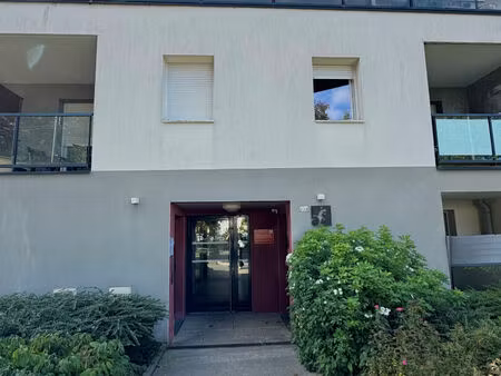 vente appartement 1 pièce  37.00m²  nantes