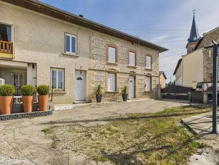 maison divisée en 3 logements - 226m² - eydoche