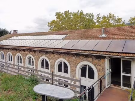 ancien lycée agricole 400 m² à lamastre  fort potentiel