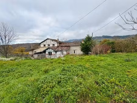 spacieuse maison 8 pièces à vollore-ville