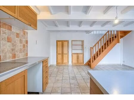 location maison 2 pièces 46 m² à gignac-la-nerthe (13180)