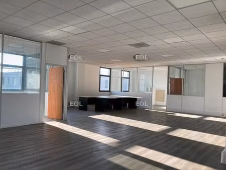 location de 326 m² de bureaux à créteil europarc (94)