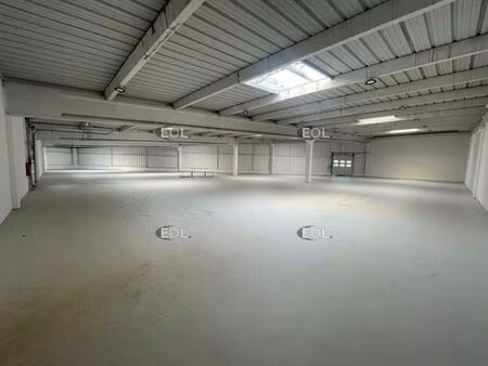 a vendre - local d'activité à 1 245 m² à coignères (78)