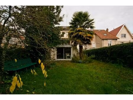 maison 6 pièces avec grand jardin à avon