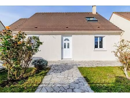 maison de 7 pièces de 125 m² située à goussainville