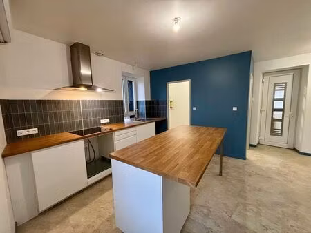 location maison 5 pièces 89 m² à vertaizon (63910)