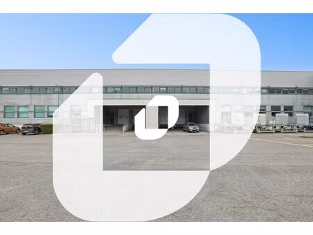 a louer  carre d'ivry