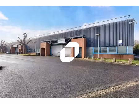 a louer  parc d'activite a proximite direct a104